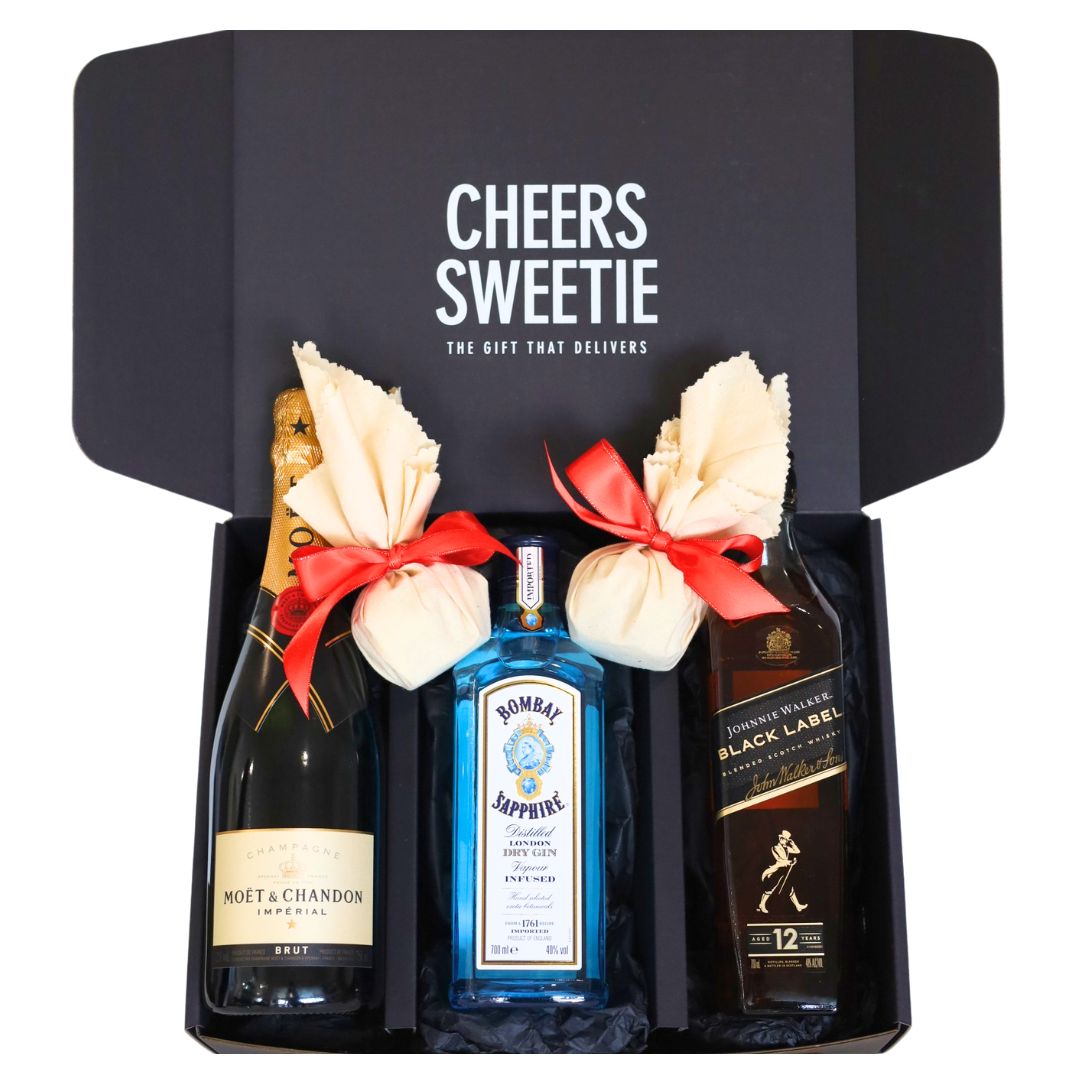 Christmas Hamper: Moët, Gin & Scotch | FREE SHIPPING – Cheers Sweetie